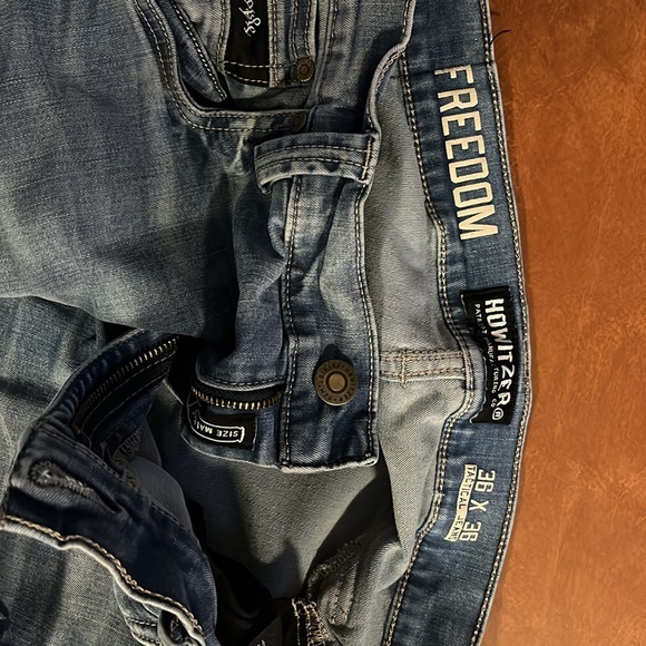 Howitzer freedom jeans 36x36 EUC - Picture 2 of 2